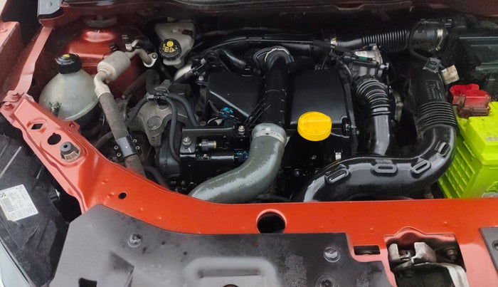 2017 Renault Captur PLATINE DIESEL , Diesel, Manual, 95,011 km, Engine View - Right