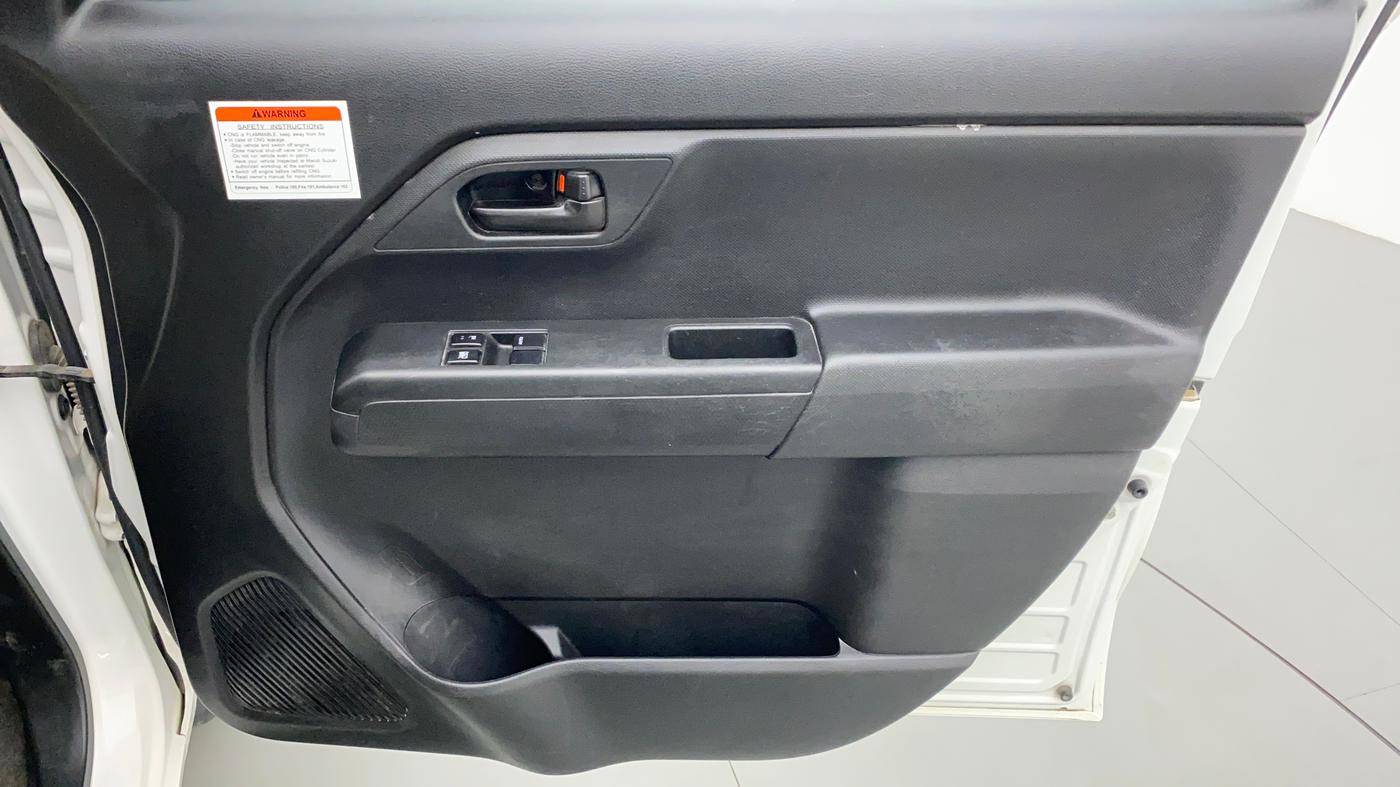 2020 Maruti New Wagon-R LXI CNG 1.0 L, CNG, Manual, 51,129 km, Driver Side Door Panels Control