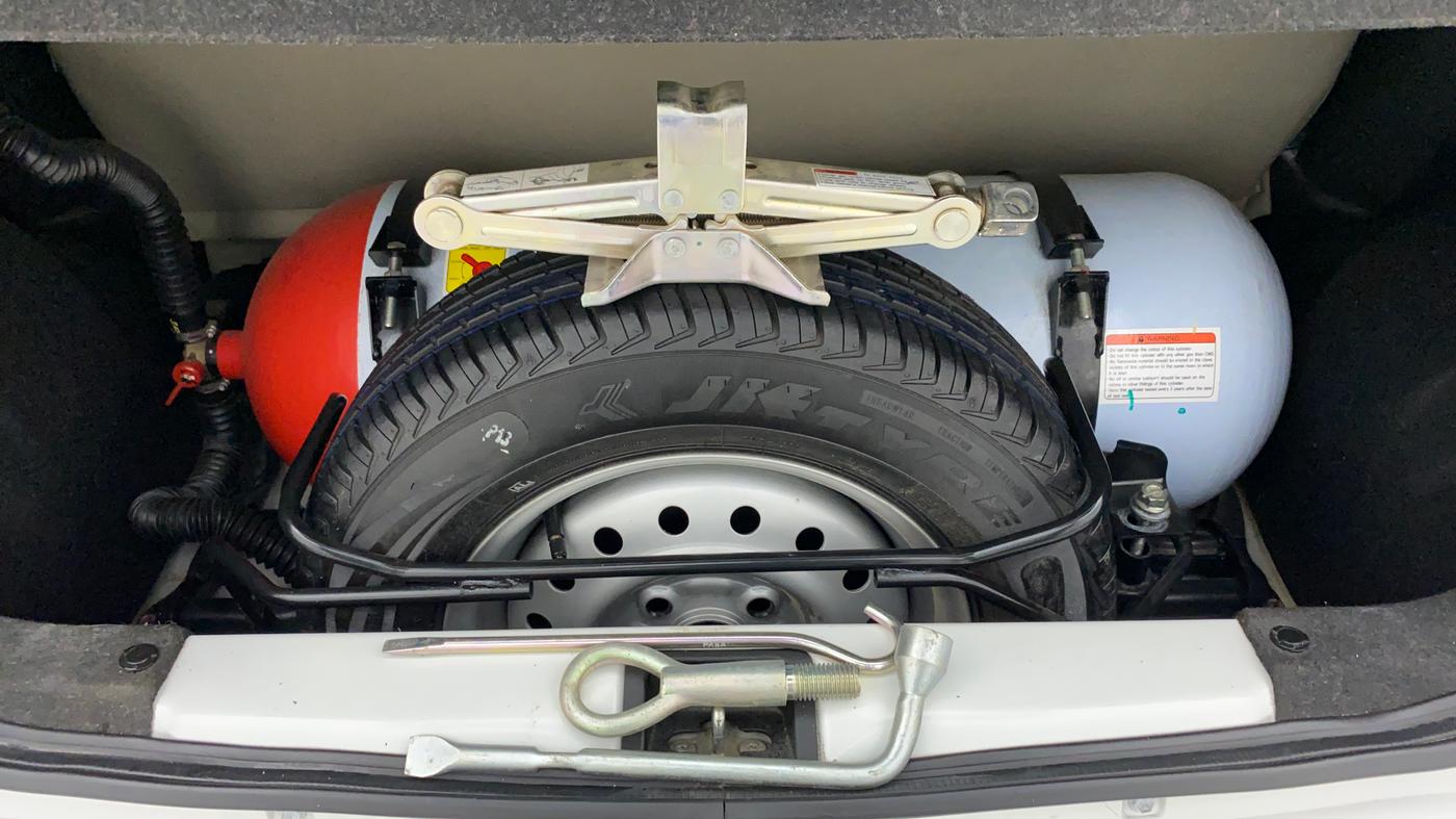 2020 Maruti New Wagon-R LXI CNG 1.0 L, CNG, Manual, 51,129 km, Spare Tyre