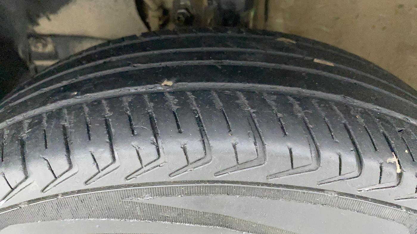 2020 Maruti New Wagon-R LXI CNG 1.0 L, CNG, Manual, 51,129 km, Left Front Tyre Tread