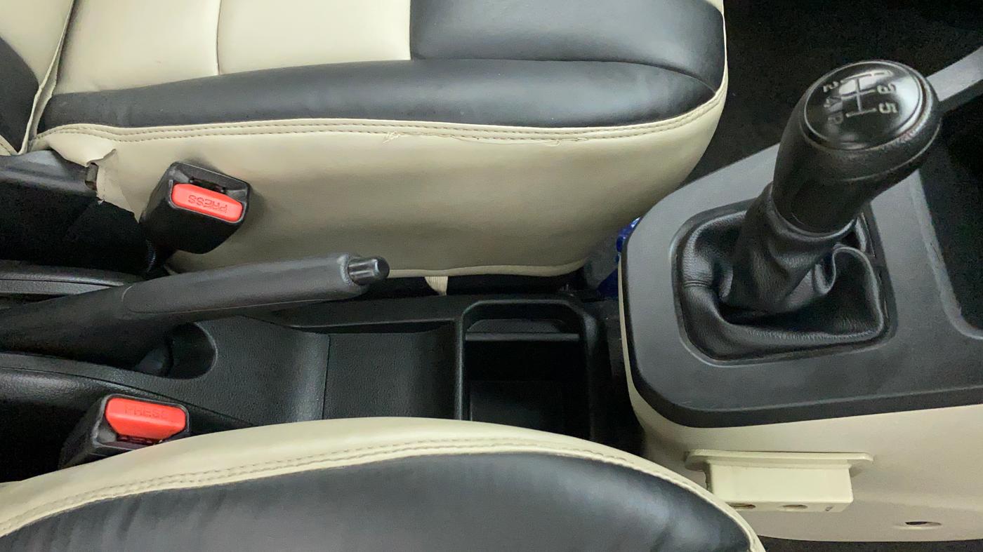 2020 Maruti New Wagon-R LXI CNG 1.0 L, CNG, Manual, 51,129 km, Gear Lever