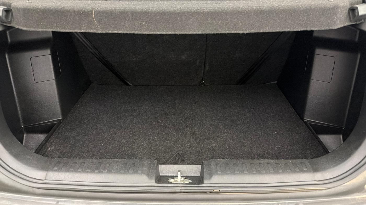 2023 Maruti BREZZA ZXI, Petrol, Manual, 47,431 km, Boot Inside