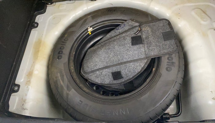 2021 Hyundai VENUE SX 1.5 (O) EXECUTIVE CRDI, Diesel, Manual, 82,303 km, Spare Tyre