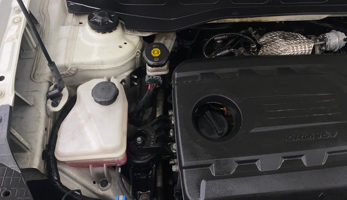 2021 Hyundai VENUE SX 1.5 (O) EXECUTIVE CRDI, Diesel, Manual, 82,303 km, Engine View - Right