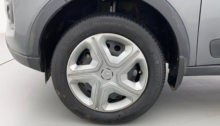 2021 Tata NEXON XM SUNROOF PETROL, Petrol, Manual, 53,008 km, Left Front Wheel