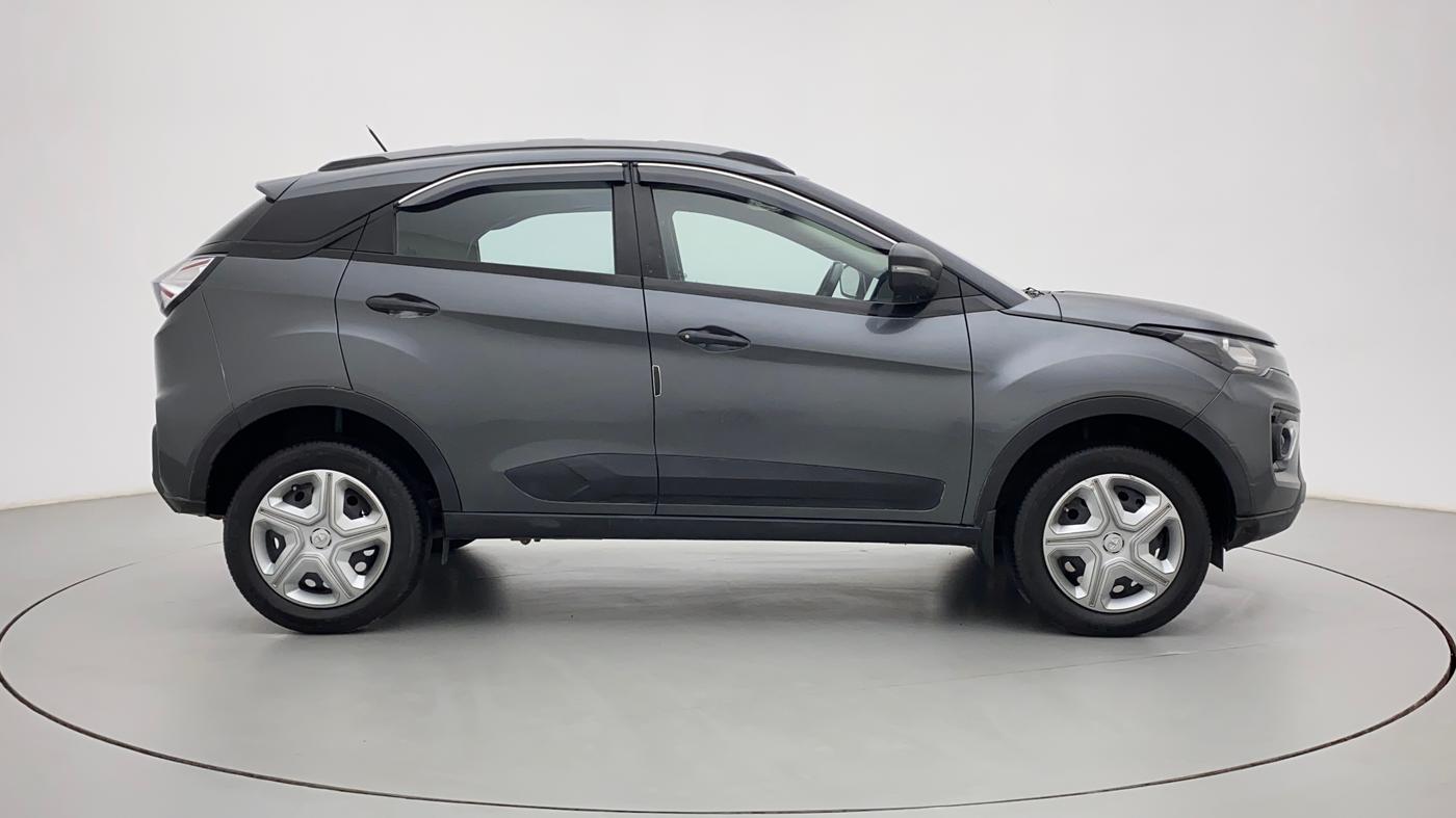 2021 Tata NEXON XM SUNROOF PETROL, Petrol, Manual, 53,008 km, Right Side View