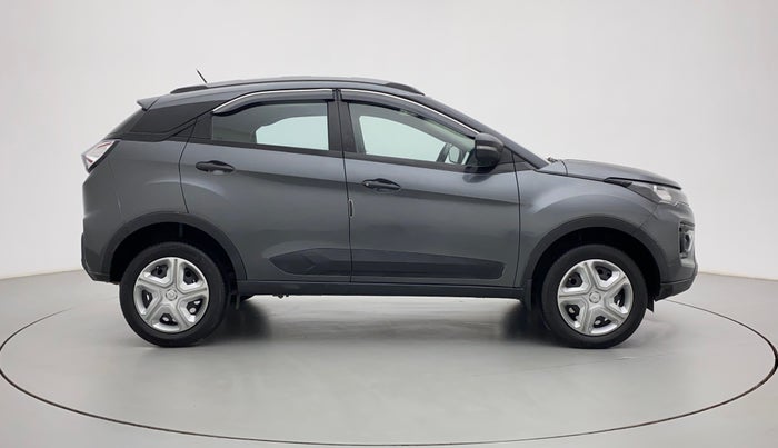 2021 Tata NEXON XM SUNROOF PETROL, Petrol, Manual, 53,008 km, Right Side View