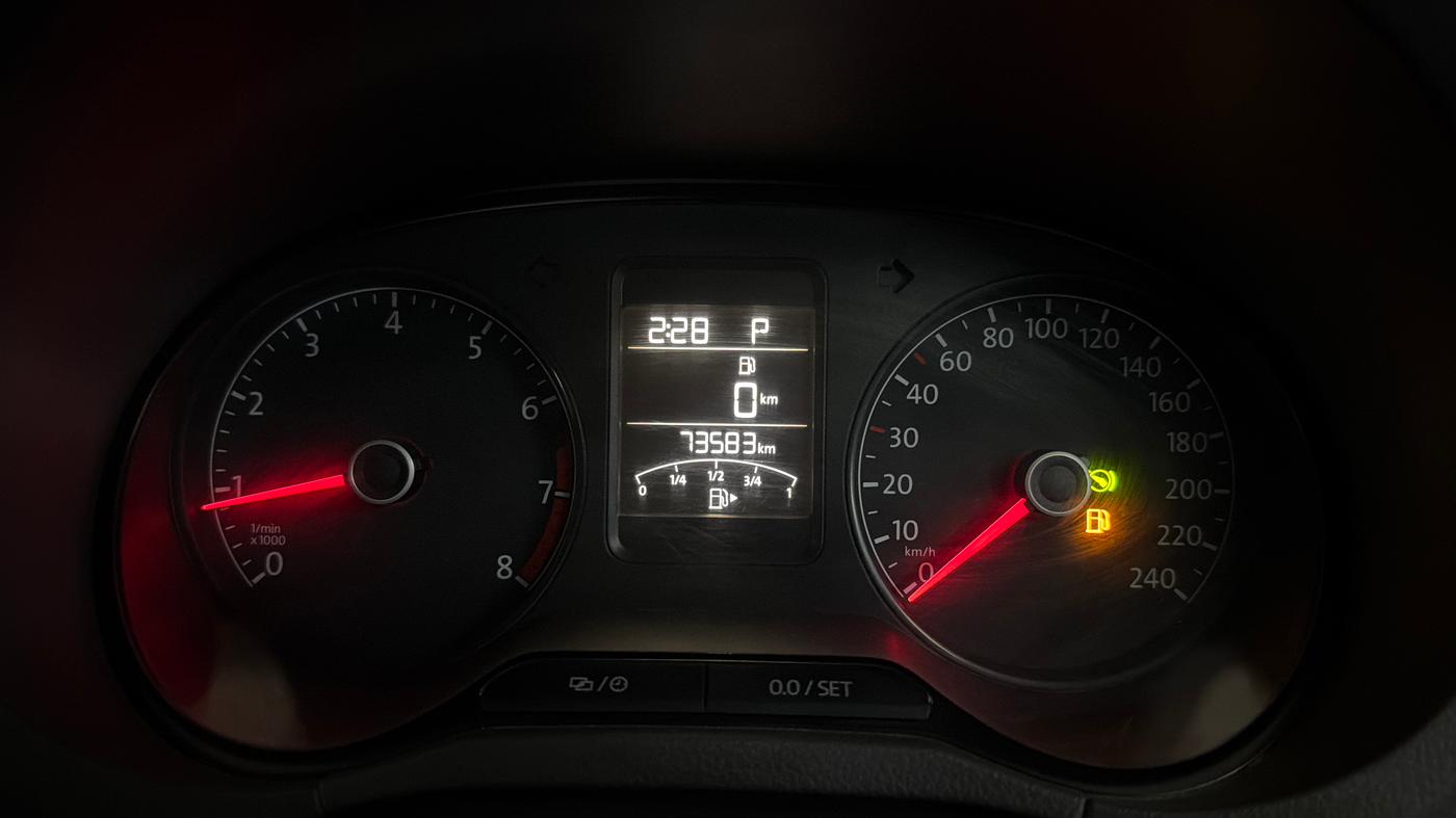 2016 Volkswagen Vento HIGHLINE PETROL AT, Petrol, Automatic, 73,545 km, Odometer Image