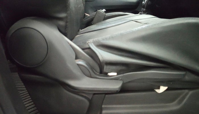 2021 Maruti XL6 ZETA AT, Petrol, Automatic, 84,940 km, Driver Side Adjustment Panel