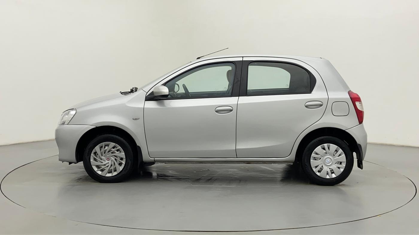 2013 Toyota Etios Liva GD, Diesel, Manual, 1,19,333 km, Left Side