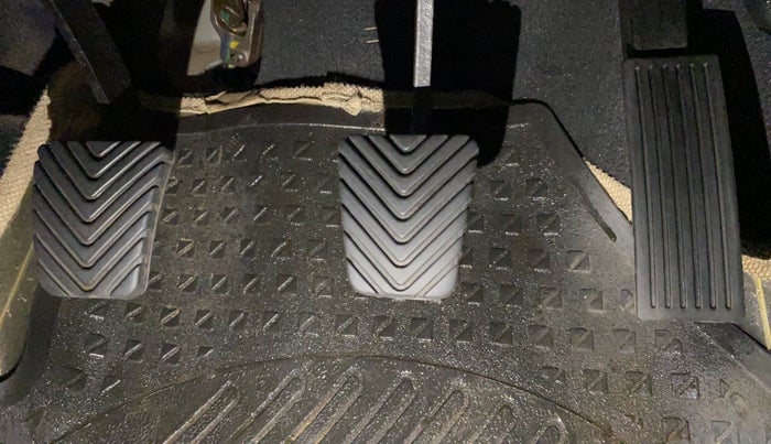 2014 Hyundai i20 MAGNA (O) 1.2, Petrol, Manual, 40,385 km, Pedals