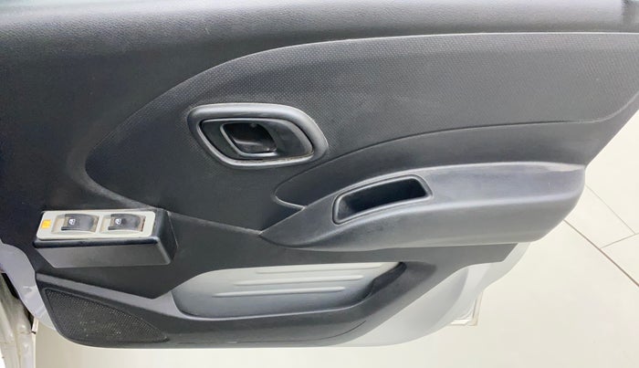 2018 Datsun Redi Go T, Petrol, Manual, 26,041 km, Driver Side Door Panels Control