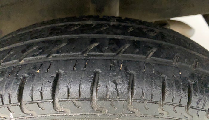 2018 Datsun Redi Go T, Petrol, Manual, 26,041 km, Left Rear Tyre Tread