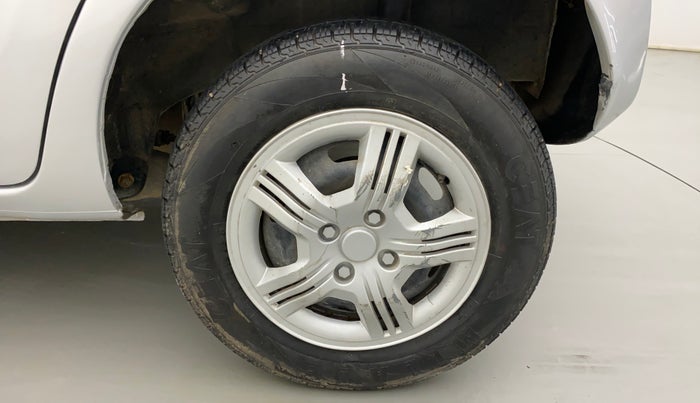 2018 Datsun Redi Go T, Petrol, Manual, 26,041 km, Left Rear Wheel