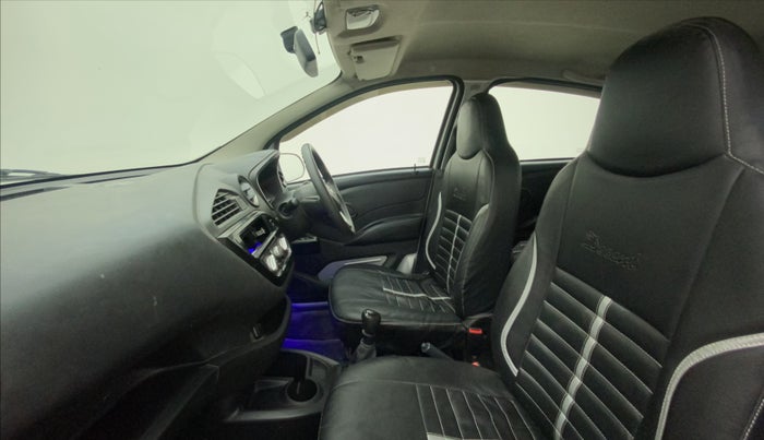2018 Datsun Redi Go T, Petrol, Manual, 26,041 km, Right Side Front Door Cabin