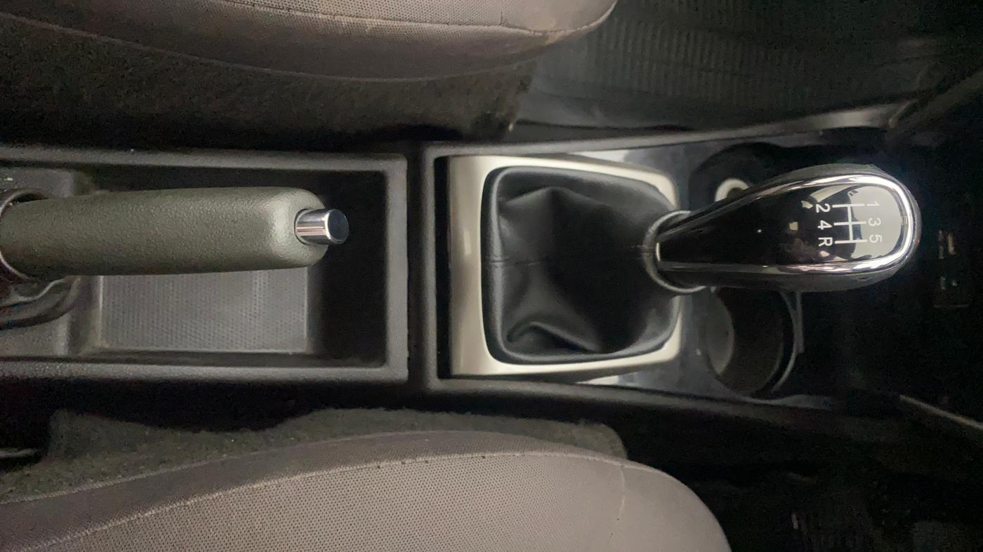 2017 Tata Zest XT PETROL, Petrol, Manual, 64,794 km, Gear Lever