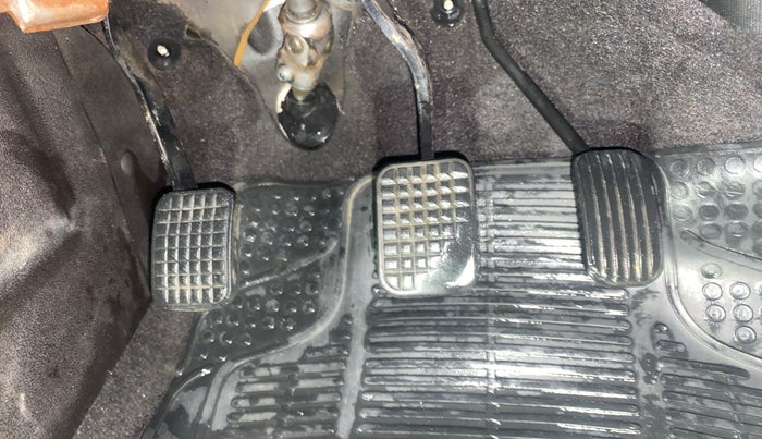 2017 Tata Zest XT PETROL, Petrol, Manual, 64,794 km, Pedals