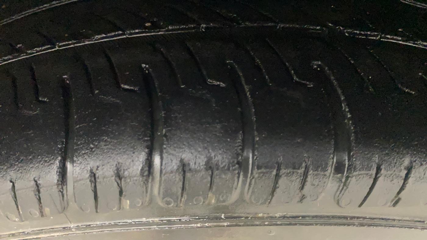 2017 Tata Zest XT PETROL, Petrol, Manual, 64,794 km, Left Front Tyre Tread