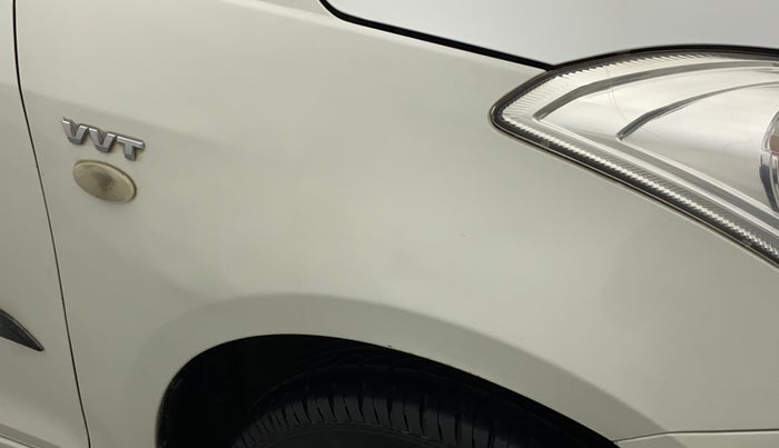 2016 Maruti Swift LXI (O), Petrol, Manual, 82,988 km, Right fender - Slightly dented
