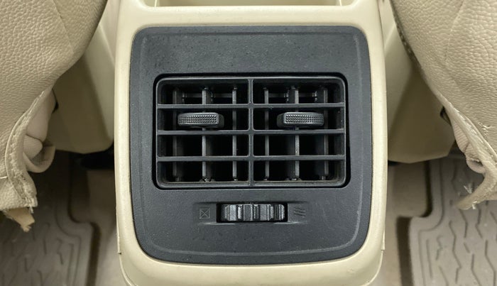 2018 Maruti Dzire VXI, Petrol, Manual, 16,396 km, Rear AC Vents