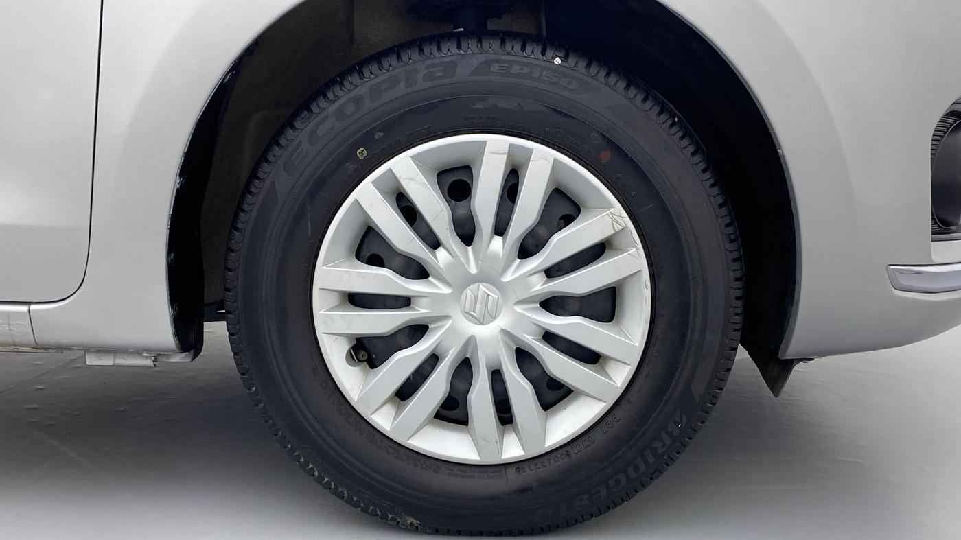 2018 Maruti Dzire VXI, Petrol, Manual, 16,396 km, Right Front Wheel
