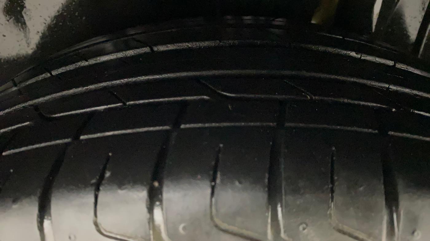 2020 Maruti S Cross ZETA 1.5, Petrol, Manual, 63,347 km, Left Rear Tyre Tread