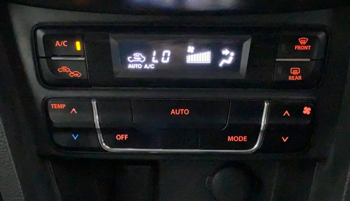 2016 Maruti Vitara Brezza ZDI PLUS DUAL TONE, Diesel, Manual, 93,136 km, Automatic Climate Control