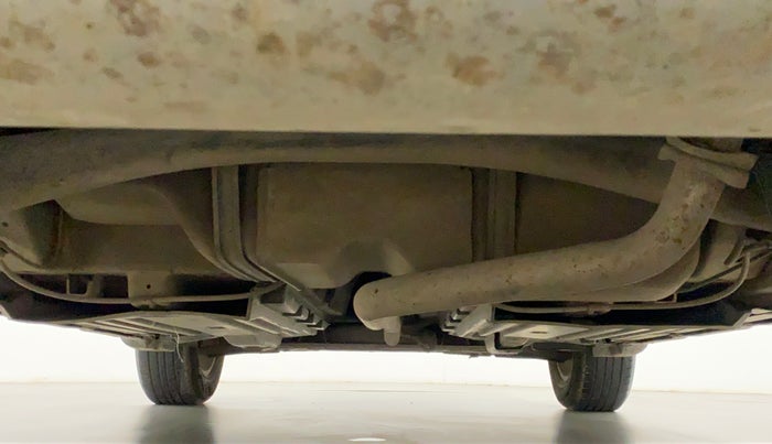 2016 Maruti Vitara Brezza ZDI PLUS DUAL TONE, Diesel, Manual, 93,136 km, Rear Underbody