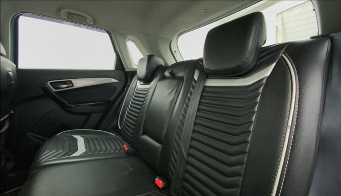 2016 Maruti Vitara Brezza ZDI PLUS DUAL TONE, Diesel, Manual, 93,136 km, Right Side Rear Door Cabin
