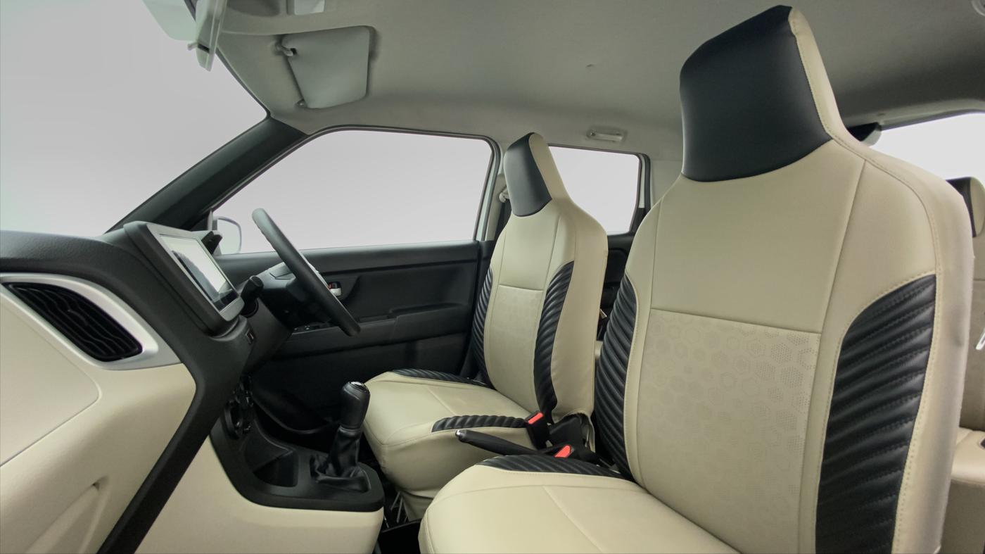 2020 Maruti New Wagon-R ZXI 1.2 old, Petrol, Manual, 9,277 km, Right Side Front Door Cabin