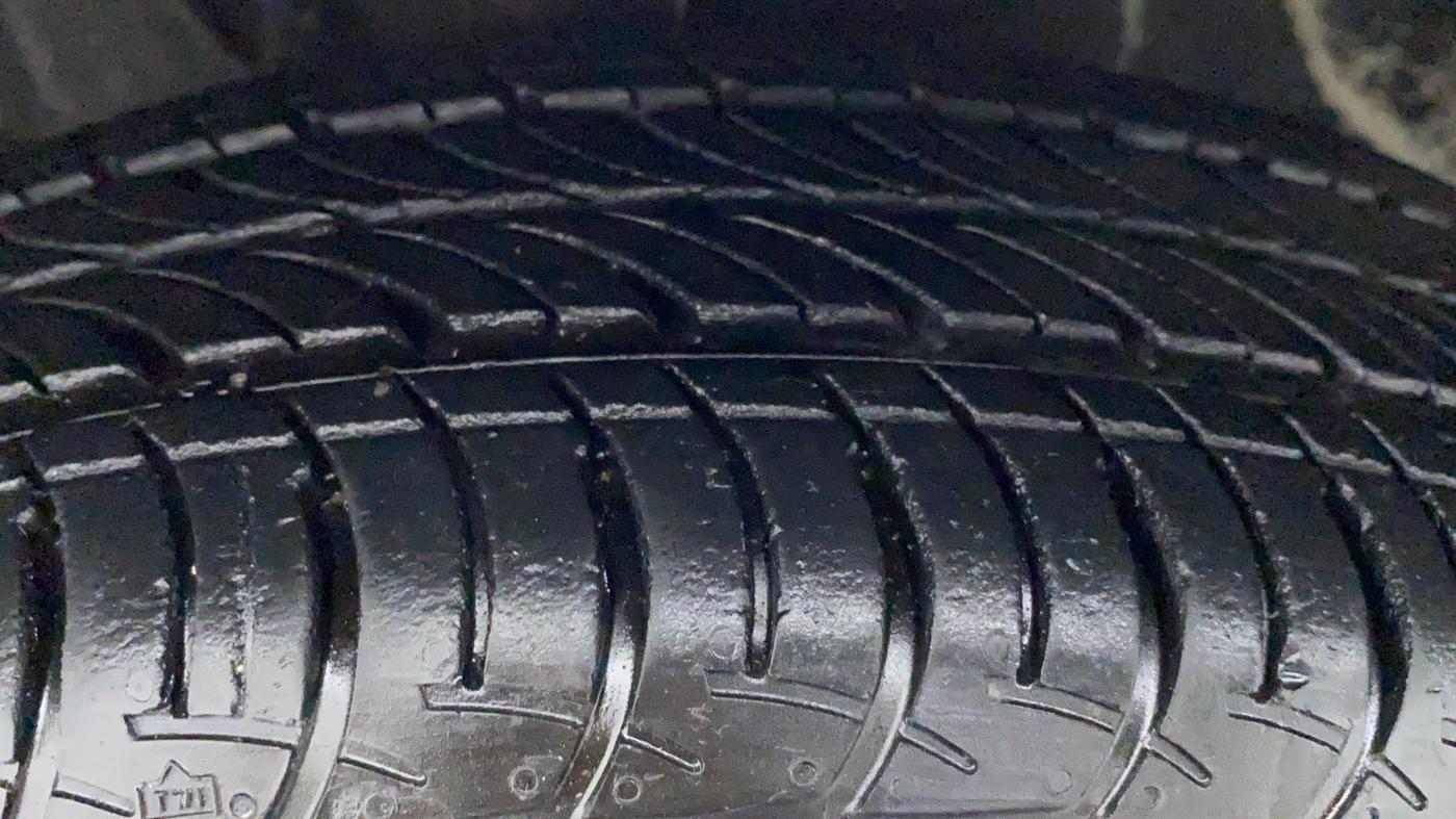2020 Maruti New Wagon-R ZXI 1.2 old, Petrol, Manual, 9,277 km, Right Rear Tyre Tread