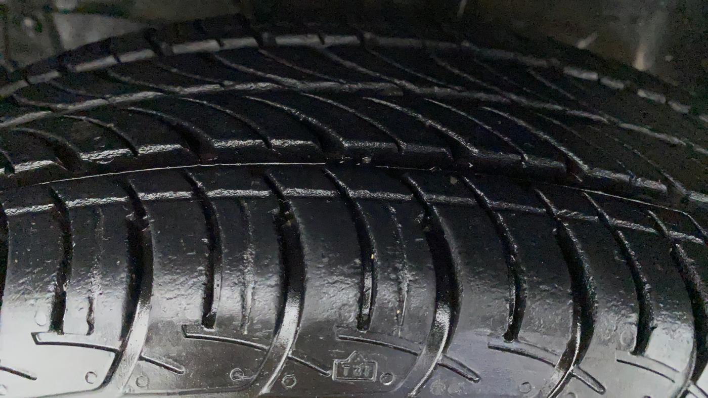 2020 Maruti New Wagon-R ZXI 1.2 old, Petrol, Manual, 9,277 km, Left Front Tyre Tread