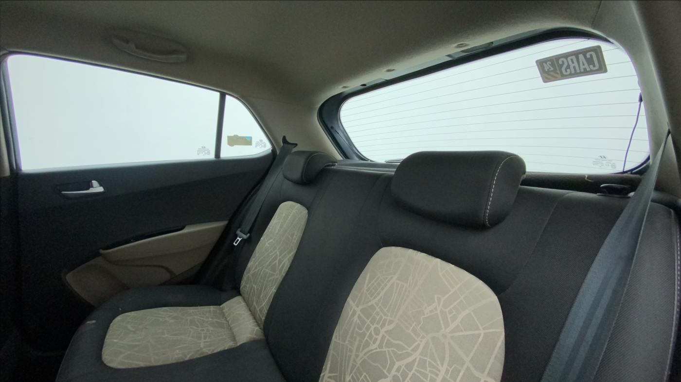 2016 Hyundai Grand i10 ASTA 1.2 KAPPA VTVT, Petrol, Manual, 37,552 km, Right Side Rear Door Cabin