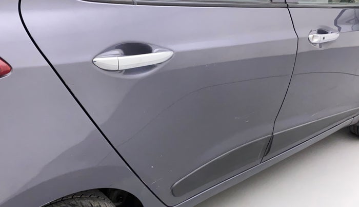 2016 Hyundai Grand i10 ASTA 1.2 KAPPA VTVT, Petrol, Manual, 37,552 km, Right rear door - Minor scratches