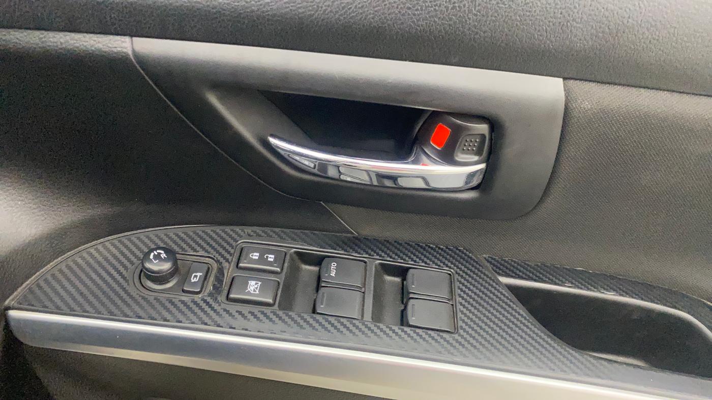 2021 Maruti S Cross ZETA AT 1.5, Petrol, Automatic, 88,075 km, Driver Side Door Panels Control