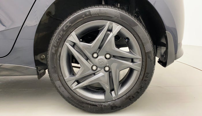 2021 Hyundai NEW I20 SPORTZ 1.2 MT, Petrol, Manual, 5,077 km, Left Rear Wheel