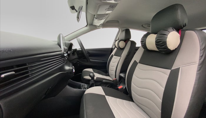 2021 Hyundai NEW I20 SPORTZ 1.2 MT, Petrol, Manual, 5,077 km, Right Side Front Door Cabin