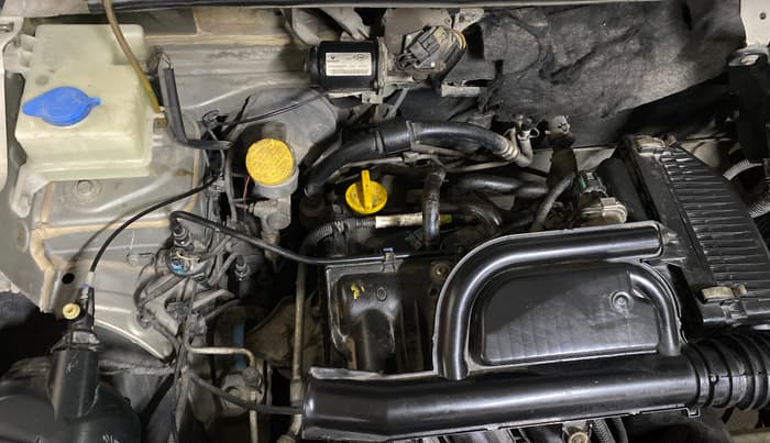 2015 Renault Kwid RXT 0.8, Petrol, Manual, 40,590 km, Engine View - Right