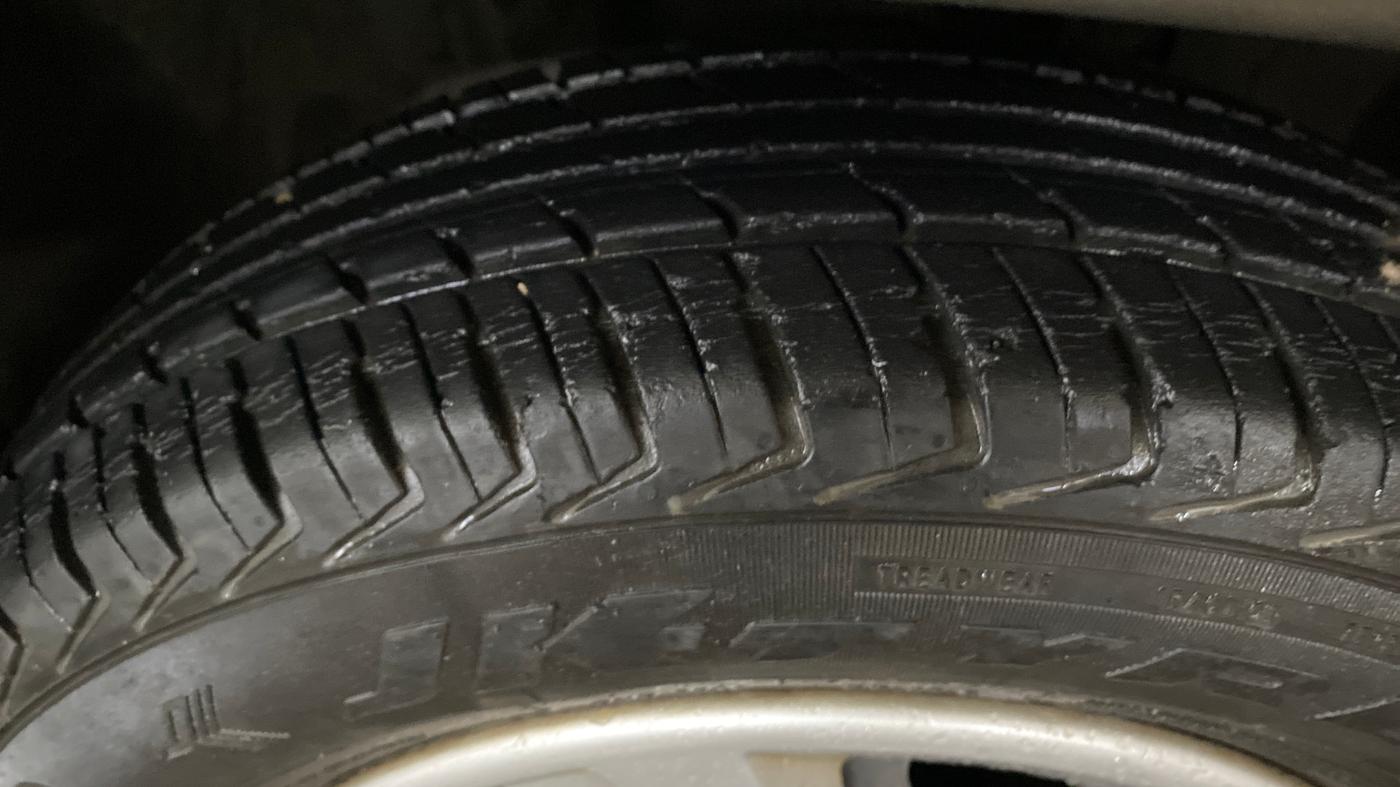 2015 Renault Kwid RXT 0.8, Petrol, Manual, 40,815 km, Right Front Tyre Tread