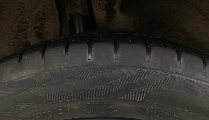 2016 Maruti Baleno ZETA CVT PETROL 1.2, Petrol, Automatic, 67,095 km, Right Rear Tyre Tread