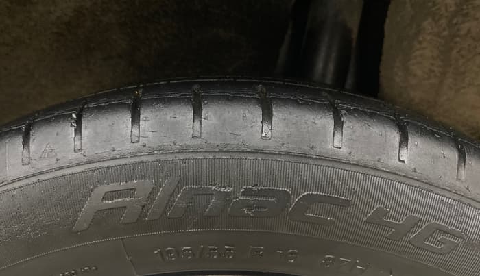 2016 Maruti Baleno ZETA CVT PETROL 1.2, Petrol, Automatic, 67,095 km, Left Rear Tyre Tread
