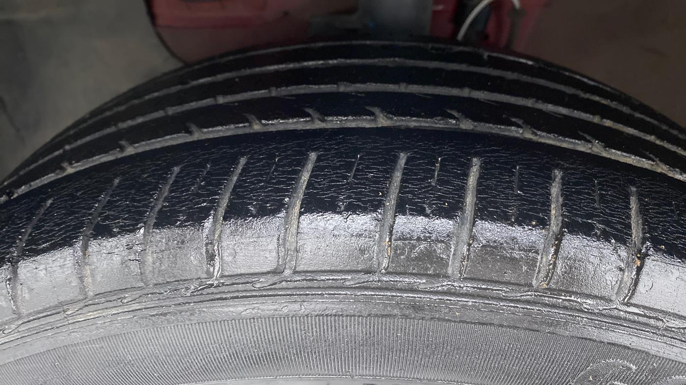 2015 Hyundai i20 Active 1.2 S, Petrol, Manual, 45,853 km, Left Front Tyre Tread