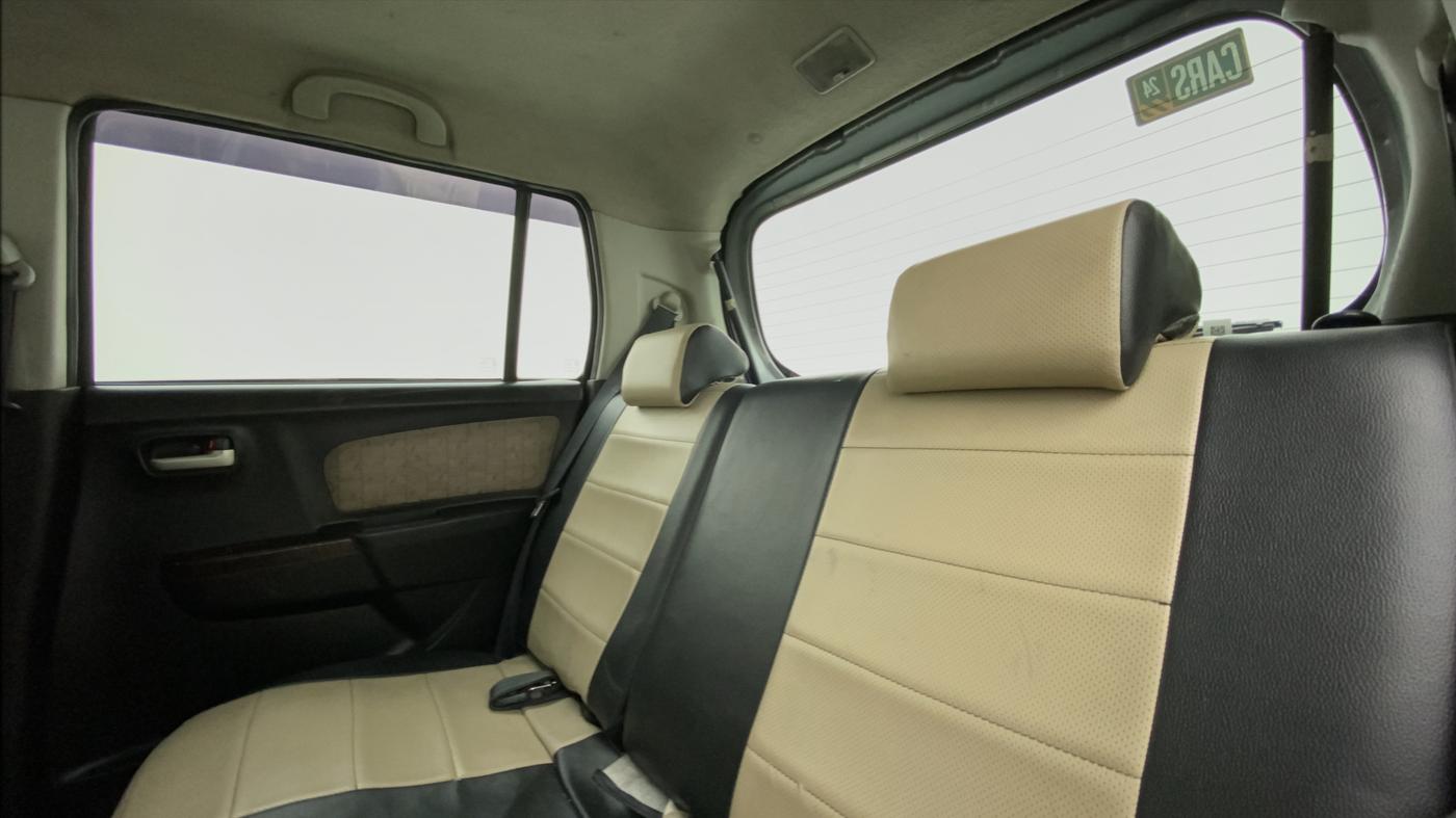 2016 Maruti Wagon R 1.0 VXI, Petrol, Manual, 56,162 km, Right Side Rear Door Cabin