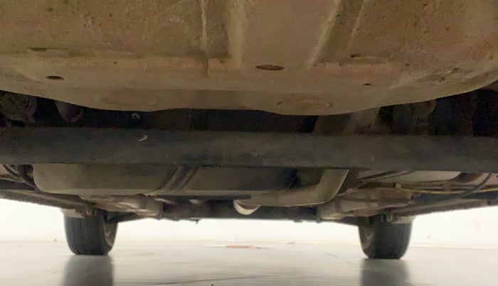 2016 Maruti Ciaz ZXI, Petrol, Manual, 38,484 km, Rear Underbody