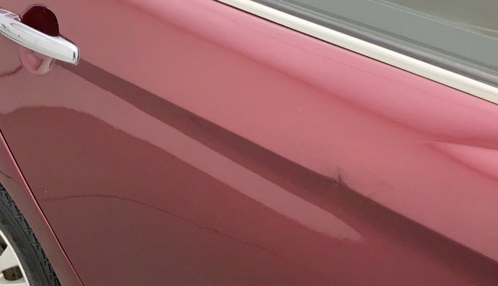 2016 Maruti Ciaz ZXI, Petrol, Manual, 38,484 km, Right rear door - Slightly dented
