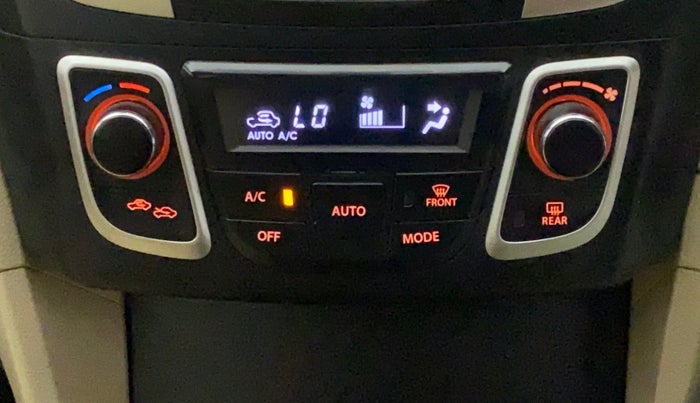 2016 Maruti Ciaz ZXI, Petrol, Manual, 38,484 km, Automatic Climate Control