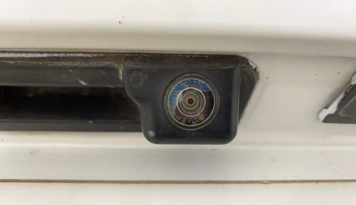 2016 Volkswagen Ameo HIGHLINE1.2L, Petrol, Manual, 29,049 km, Parking Camera