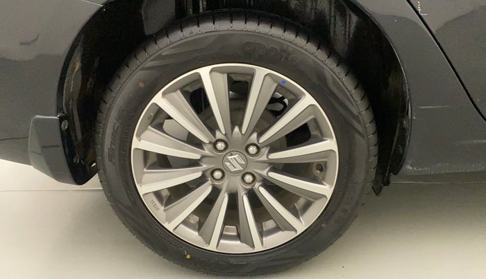 2019 Maruti Ciaz ALPHA  AT 1.5 SHVS PETROL, Petrol, Automatic, 66,269 km, Right Rear Wheel