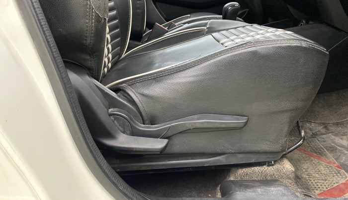 2020 Maruti Swift VXI AMT, Petrol, Automatic, 36,637 km, Driver Side Adjustment Panel