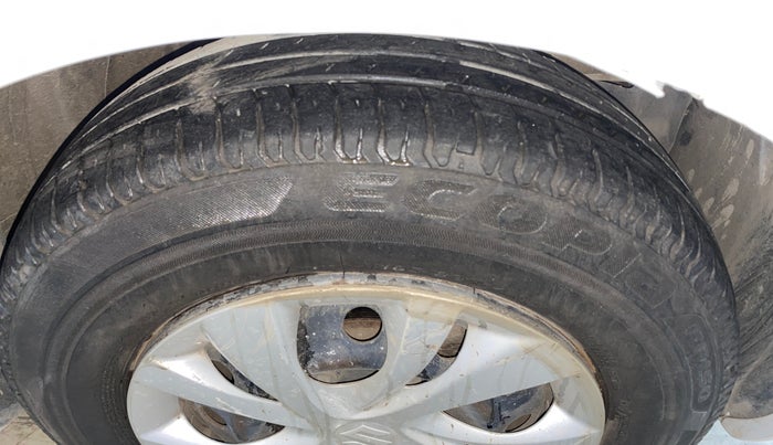 2020 Maruti Swift VXI AMT, Petrol, Automatic, 36,637 km, Right Front Tyre Tread